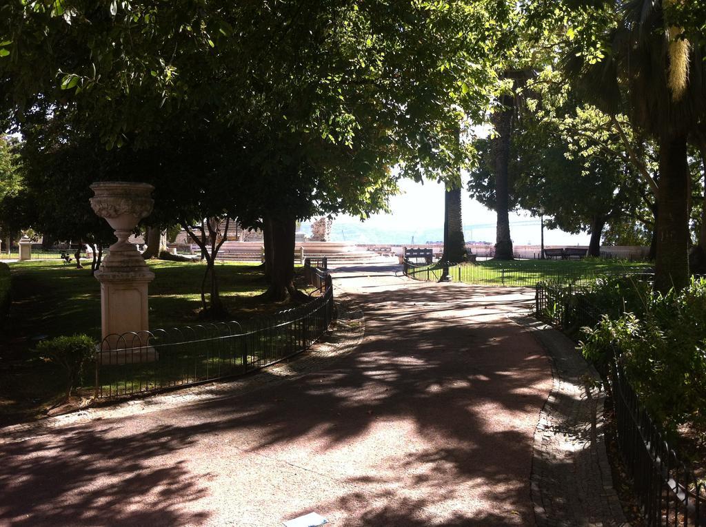 Riverside View Alcantara *